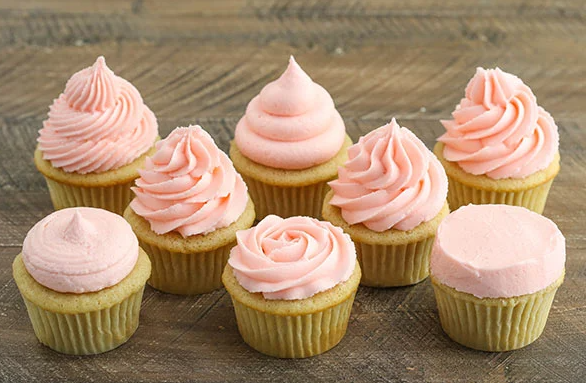 Easy Tips For Frosting Different-sized Cupcakes